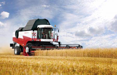 Белгородские аграрии в 2021 году закупили более 980 единиц сельхозтехники и оборудования