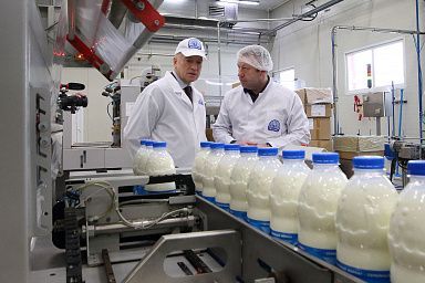 Томский губернатор Владимир Мазур высоко оценил производственные планы ведущих предприятий по переработке молока