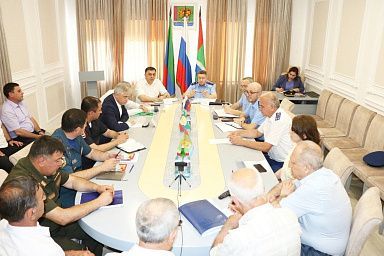 Мухтарбий Аджеков принял участие во встрече прокурора Дагестана с предпринимателями Магарамкентского района