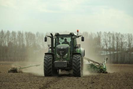 Более полумиллиарда рублей получили вологодские аграрии на подготовку к весенне-полевым работам