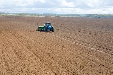 Аграрии Ивановской области увеличат посевные площади основных сельхозкультур под урожай 2024 года
