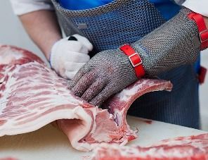 Уральский мясокомбинат «Сибагро» открыл собственную Школу обвальщиков