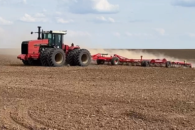 В Саратовской области на Краснокутской селекционной опытной станции началась подготовка почвы к севу озимой пшеницы