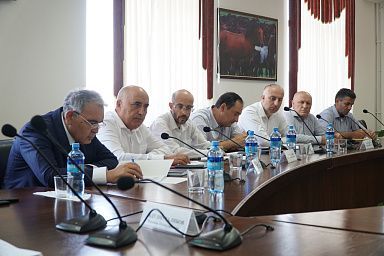 Вопросы повышения эффективности деятельности колледжей аграрного профиля обсудили в Минсельхозпроде Дагестана