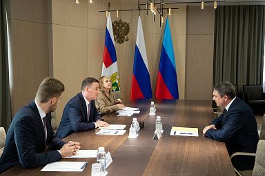 Дмитрий Патрушев и Леонид Пасечник обсудили приоритеты развития сельского хозяйства Луганской Народной Республики
