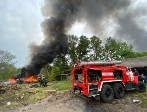Потушен третий с начала мая пожар на территории закрытого Можайского мясокомбината