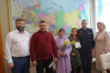 Сотрудники сферы крымского АПК получили сертификаты для приобретения жилья в сельской местности