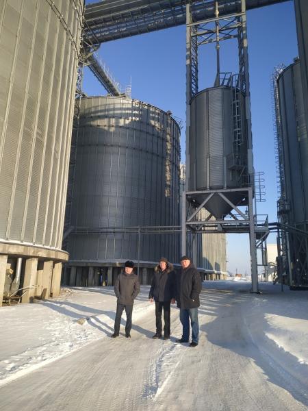 В Алтайском крае официальная делегация посетила предприятия перерабатывающей промышленности