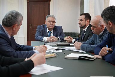 Мухтарбий Аджеков провел встречу с руководителем Центра поддержки экспорта Дагестана