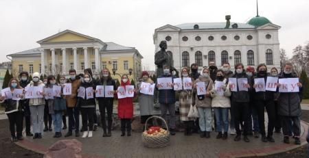 Студенты провели флешмоб в поддержку бренда «Тамбовская картошка»