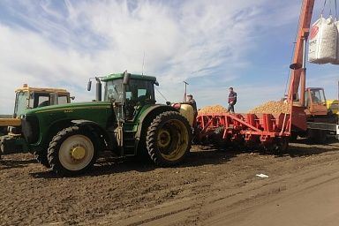 Весенняя посевная в Липецкой области в самом разгаре