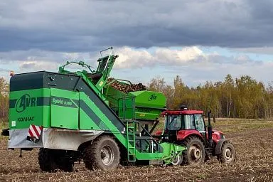 На полях Томской области работает новая техника