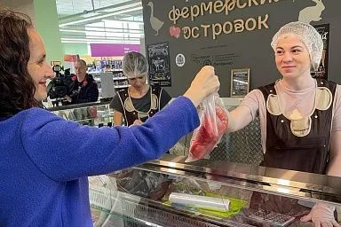 Первый «Фермерский островок» в формате shop-in-shop открылся в Нижегородской области в одной из федеральных сетей