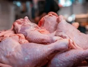 Сингапур увеличил импорт курятины из Таиланда, Австралии, Бразилии и США